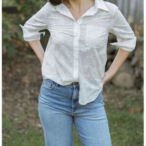 NWT Neuflora Belford Women's White Button Up Blouse Medium